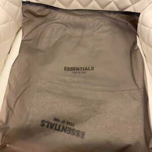 Fear of God Men Essential Men Dark Oatmeal Shorts NWT all sizes available